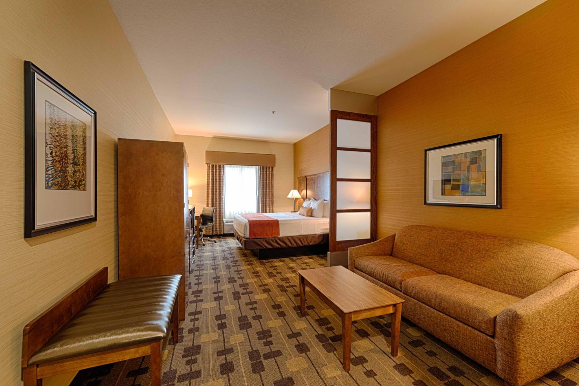 Best Western Plus Delta Inn & Suites Oakley Ngoại thất bức ảnh