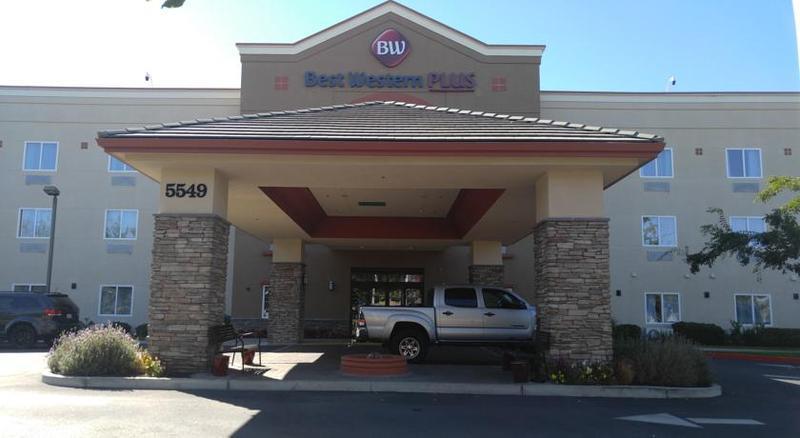 Best Western Plus Delta Inn & Suites Oakley Ngoại thất bức ảnh