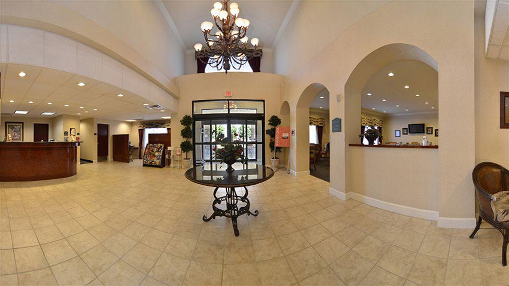 Best Western Plus Delta Inn & Suites Oakley Ngoại thất bức ảnh